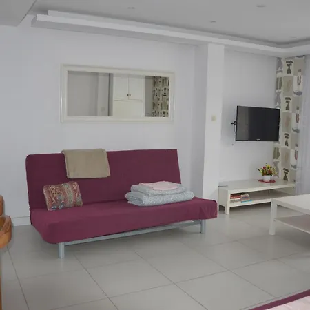 Super 아파트 코워브제크